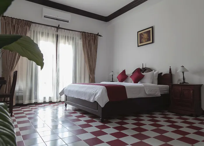 Chateau D'angkor La Hotel Siem Reap