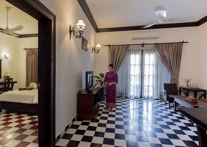 Chateau D'angkor La Hotel Siem Reap