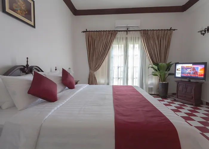 Hotel Chateau D'angkor La 4*