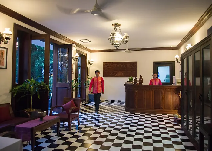 Chateau D'angkor La Hotel Siem Reap