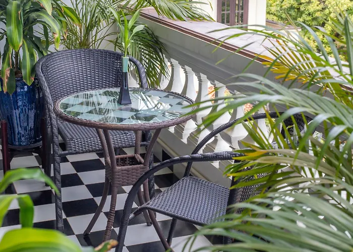 Hotel Chateau D'angkor La 4*