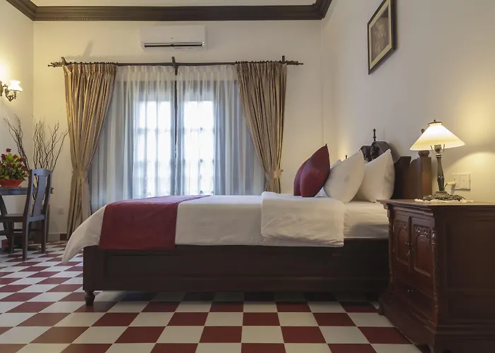 Hotel Chateau D'angkor La Siem Reap