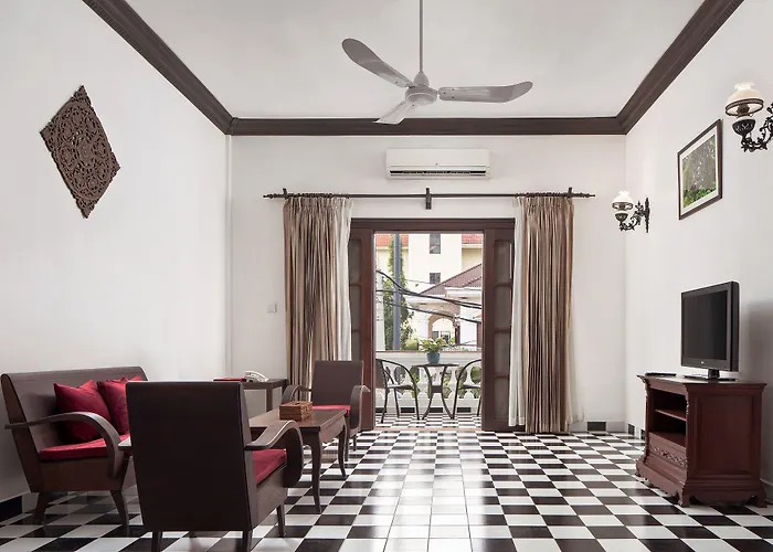 Hotel Chateau D'angkor La